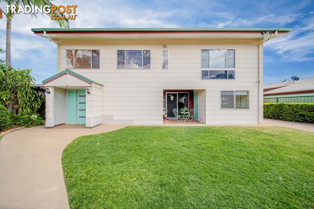 11 Centenary Drive EMERALD QLD 4720