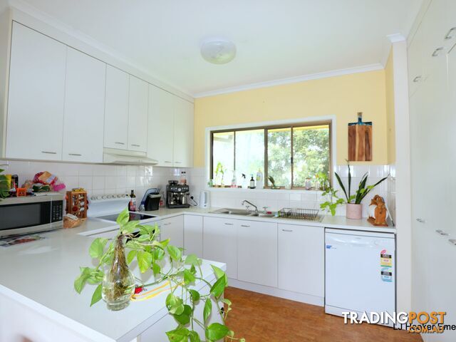 6 Green Grove EMERALD QLD 4720