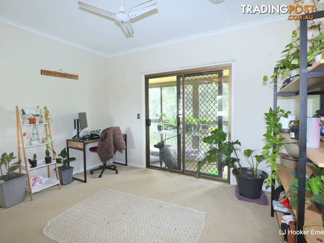 6 Green Grove EMERALD QLD 4720