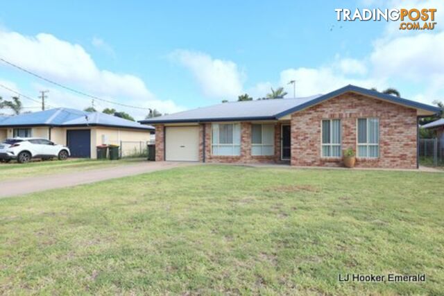 2 Kaitlyn Place EMERALD QLD 4720