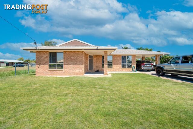 2 Smith Place EMERALD QLD 4720