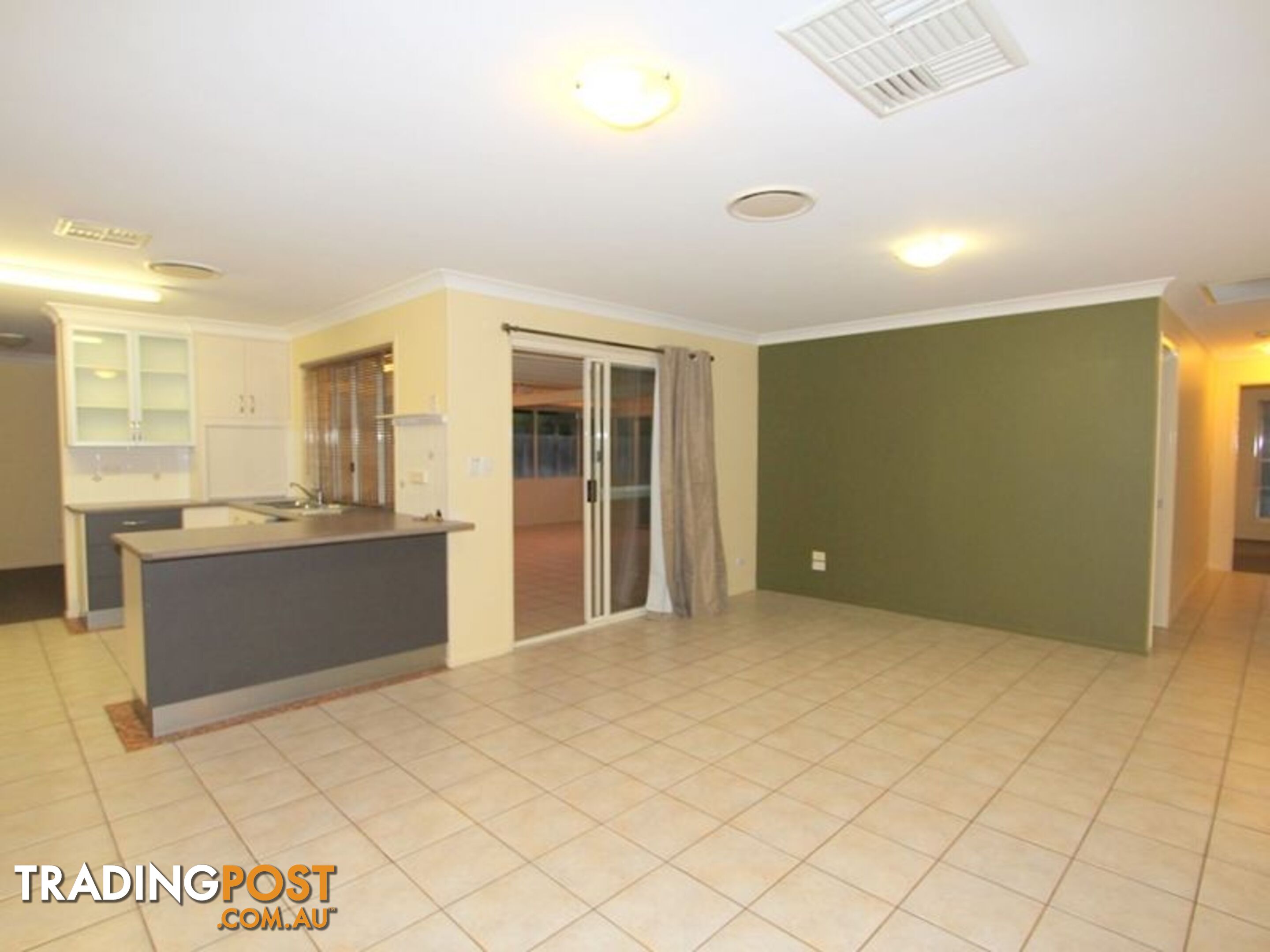 75 Crinum Crescent EMERALD QLD 4720