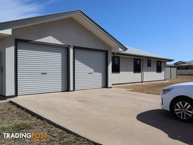 69 Mayfair Drive EMERALD QLD 4720