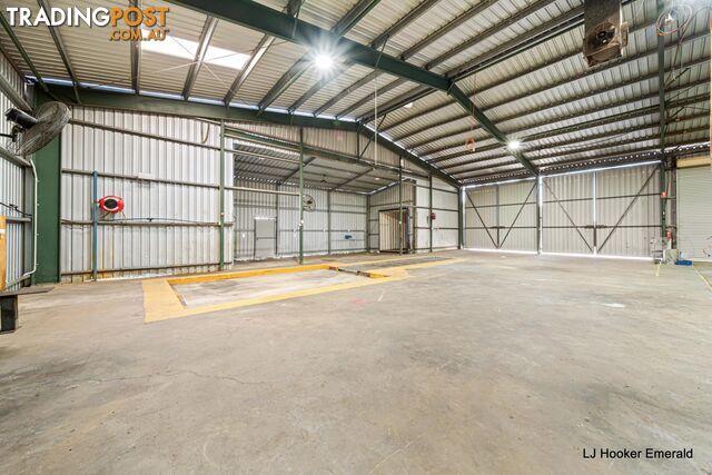 103 Hospital Road EMERALD QLD 4720 - photo 2 of 20