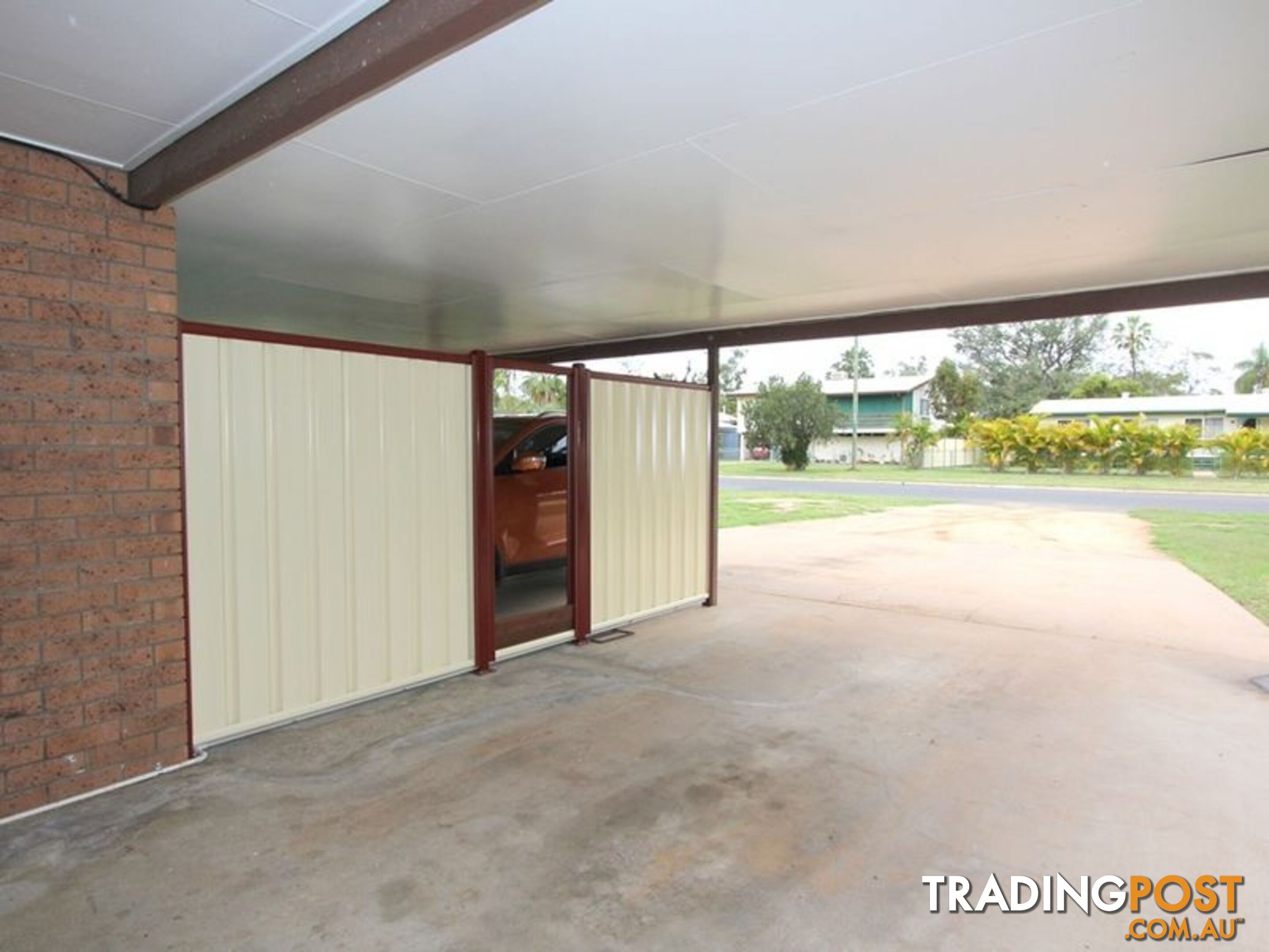 Unit 1/15 Campbell Street EMERALD QLD 4720