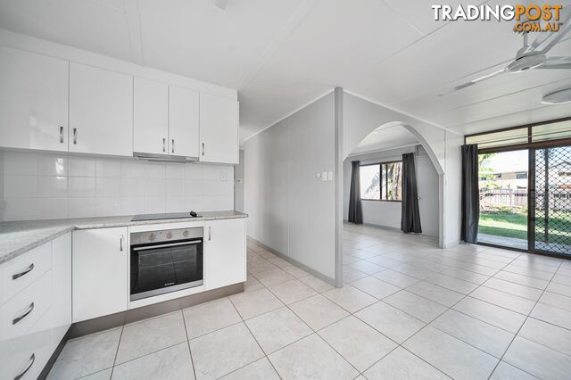 1 Harris Street EMERALD QLD 4720