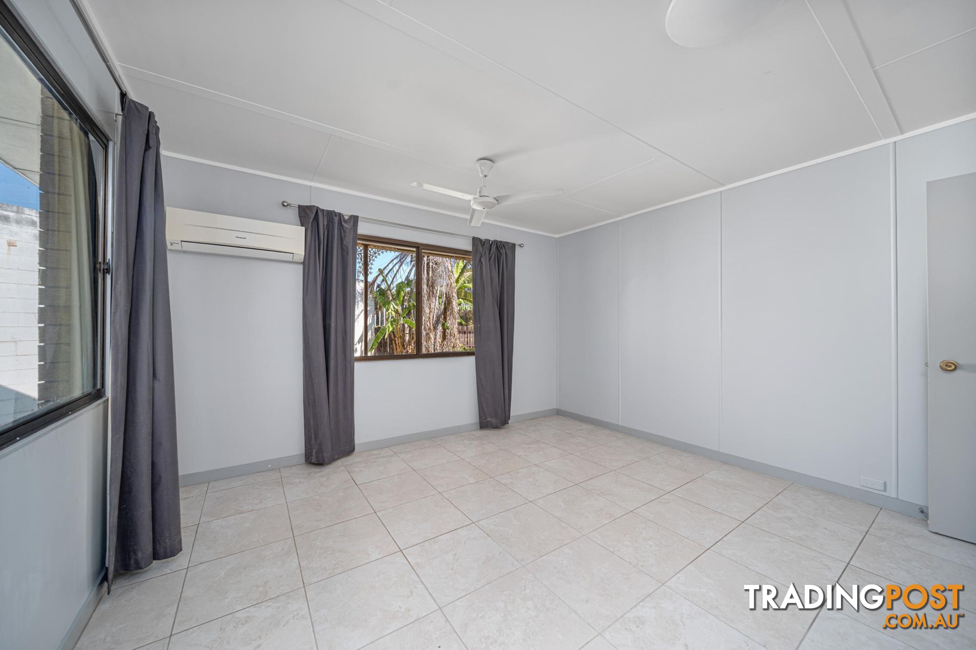 1 Harris Street EMERALD QLD 4720