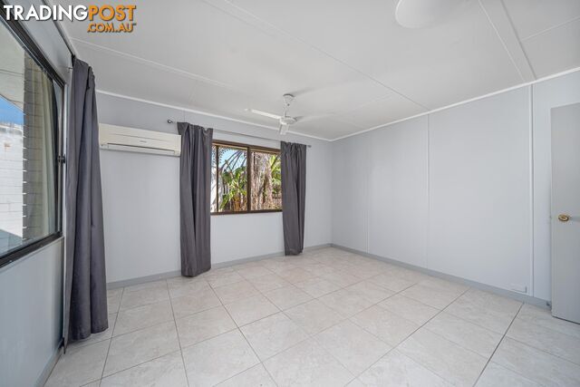 1 Harris Street EMERALD QLD 4720