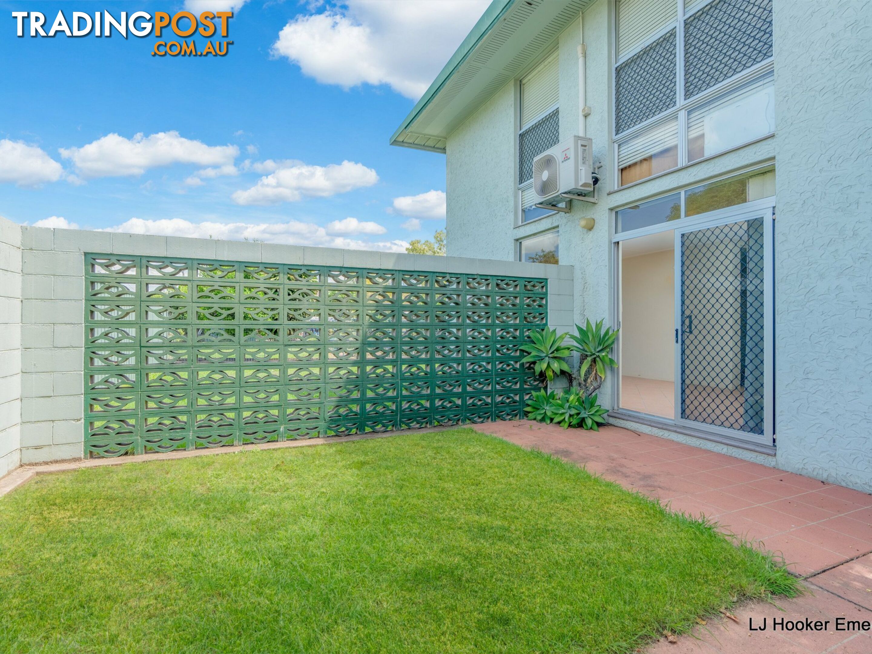 2/53 Dundas Street EMERALD QLD 4720