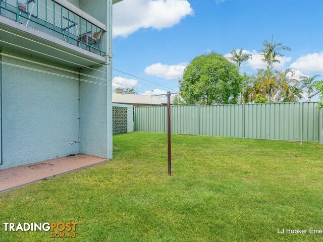 2/53 Dundas Street EMERALD QLD 4720