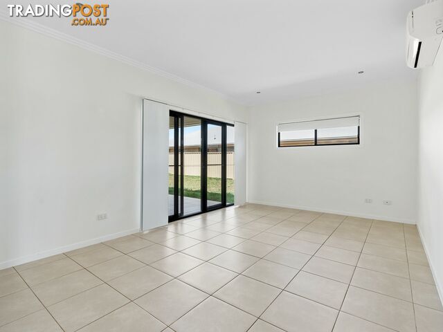 20 Lakeside Drive EMERALD QLD 4720