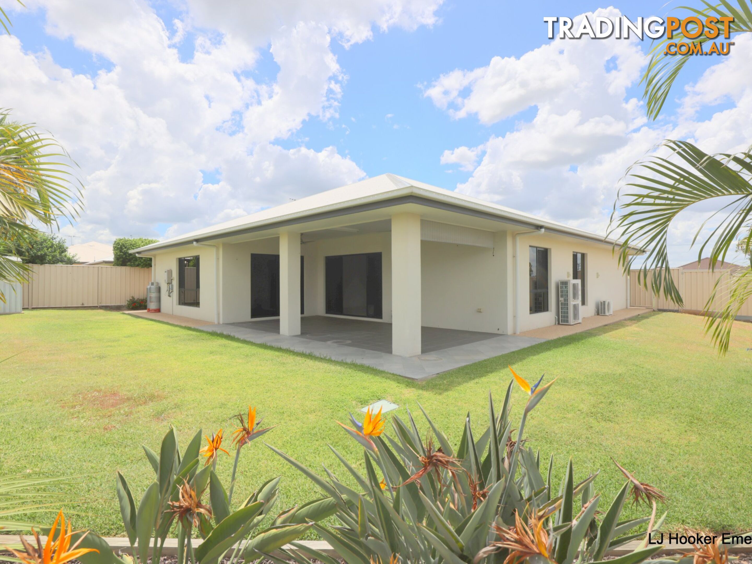 8 Moriarty Street EMERALD QLD 4720