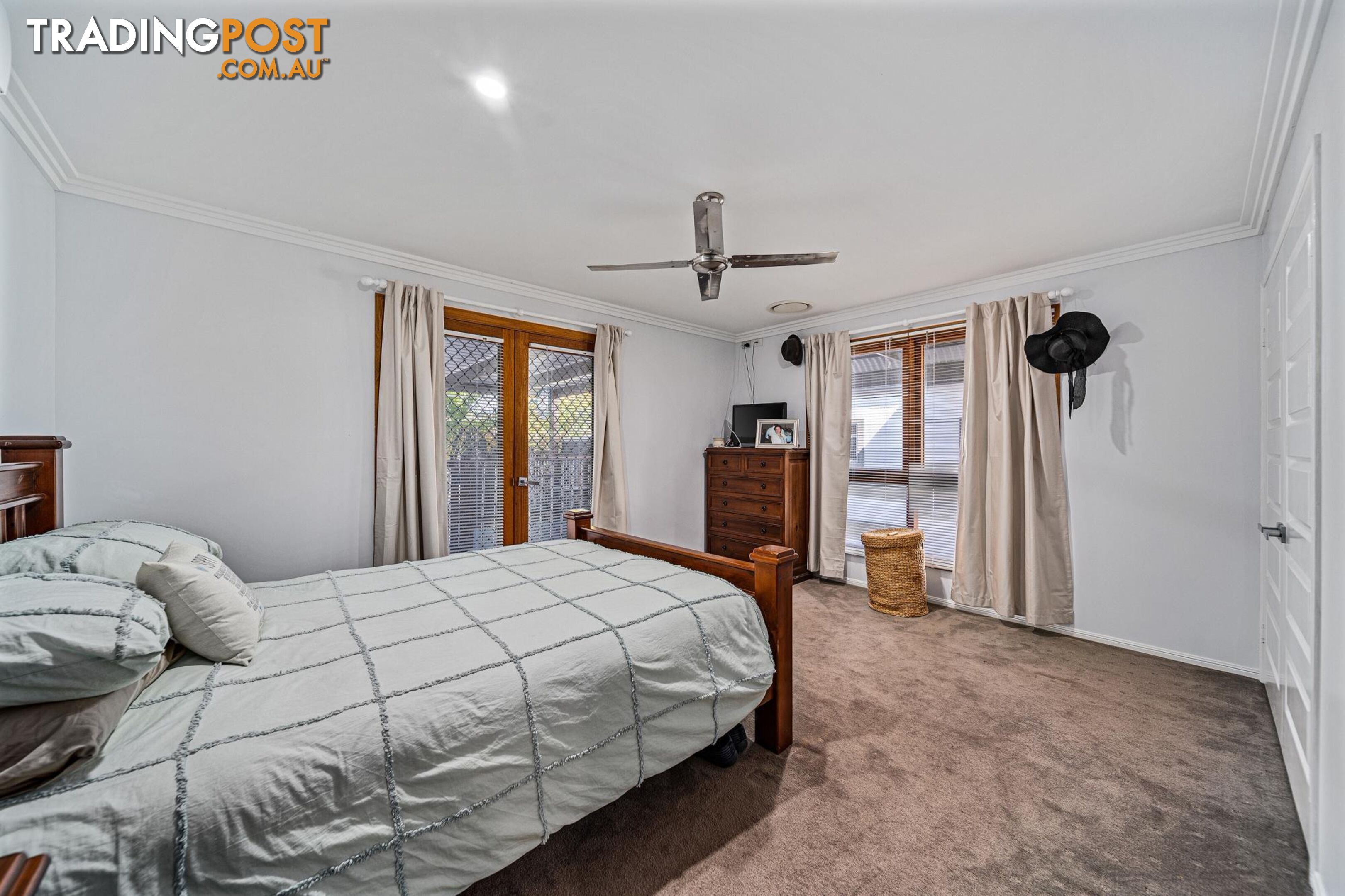 25 Haswell Street EMERALD QLD 4720