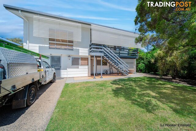 18 Centenary Drive EMERALD QLD 4720