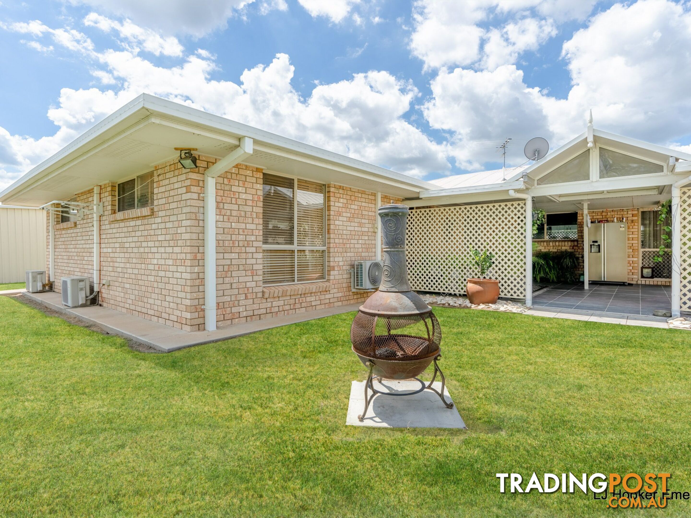 2B Sharyln Court EMERALD QLD 4720