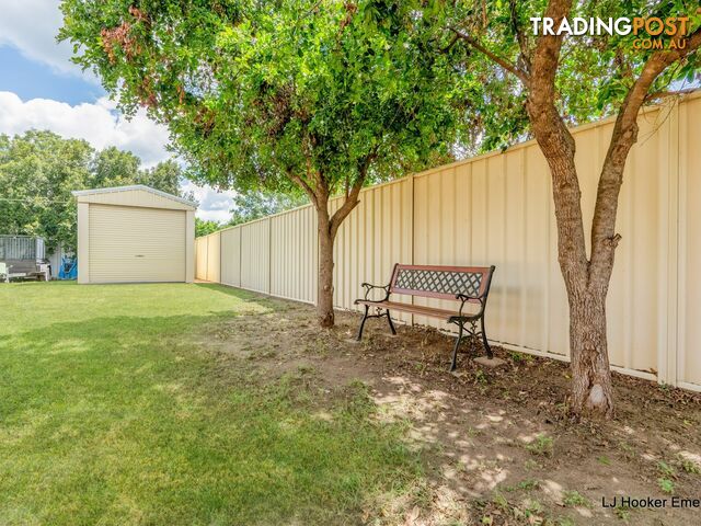 2B Sharyln Court EMERALD QLD 4720