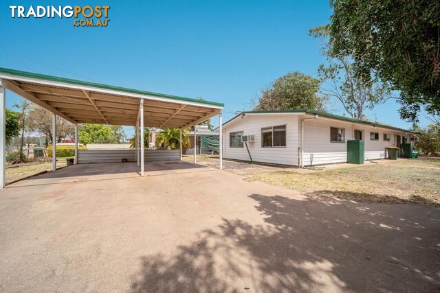 99 Opal Street EMERALD QLD 4720