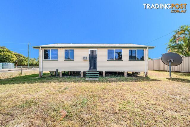 11 Brooks Street EMERALD QLD 4720