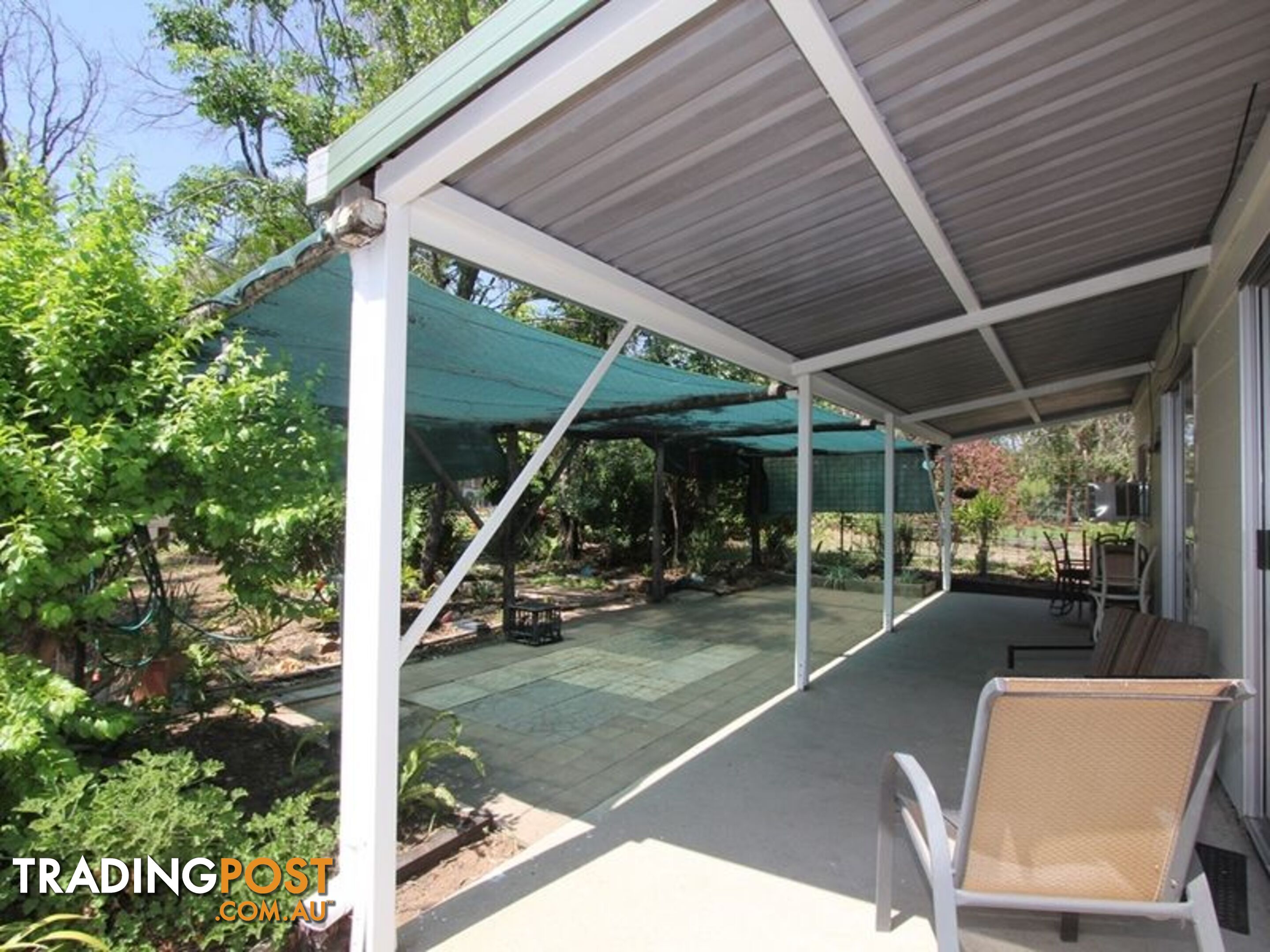 6 Cunningham Dr EMERALD QLD 4720