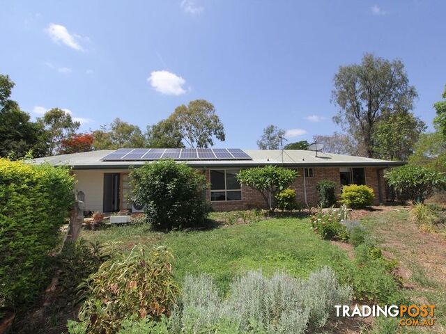 6 Cunningham Dr EMERALD QLD 4720