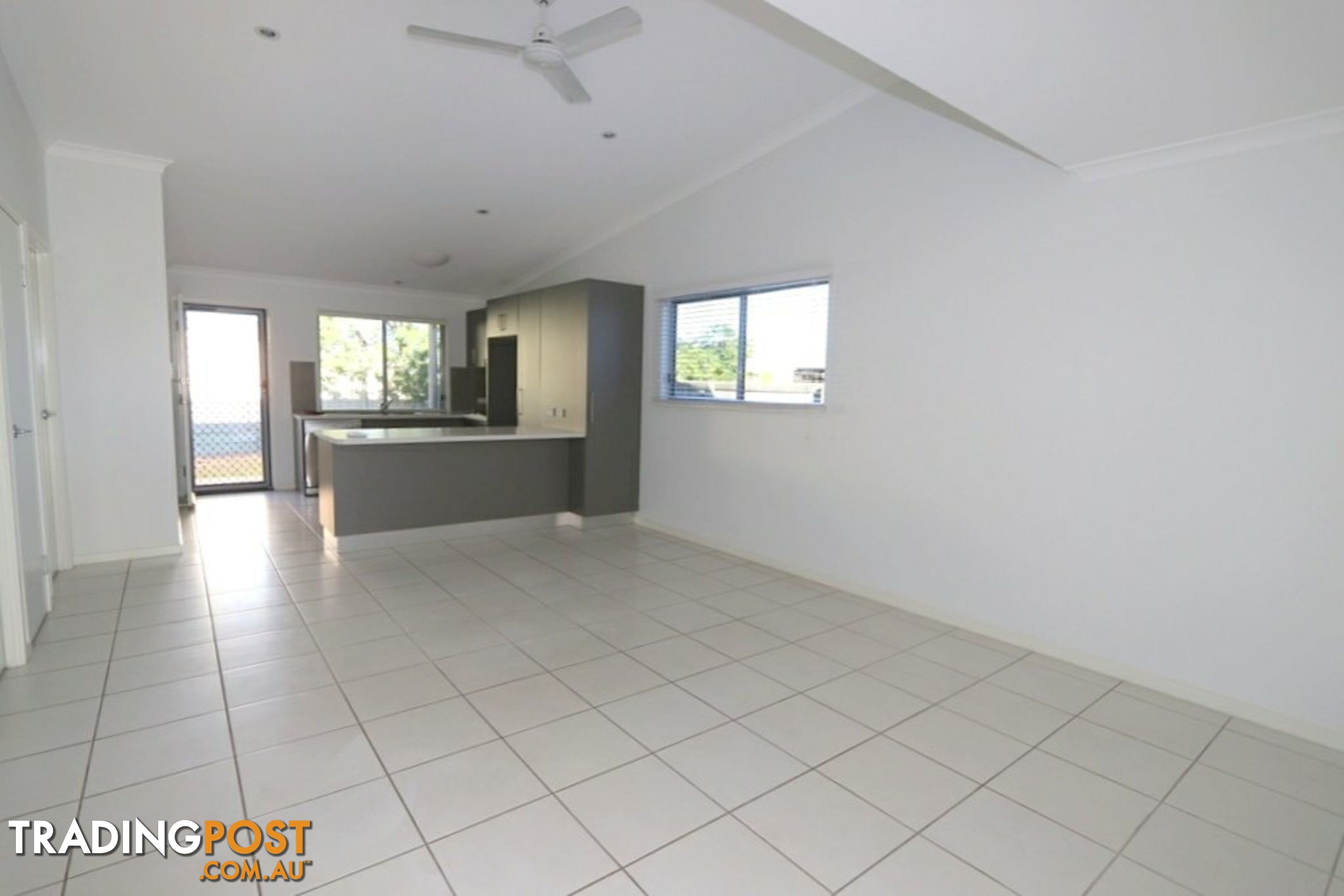 26/8 Hillcrest Street EMERALD QLD 4720