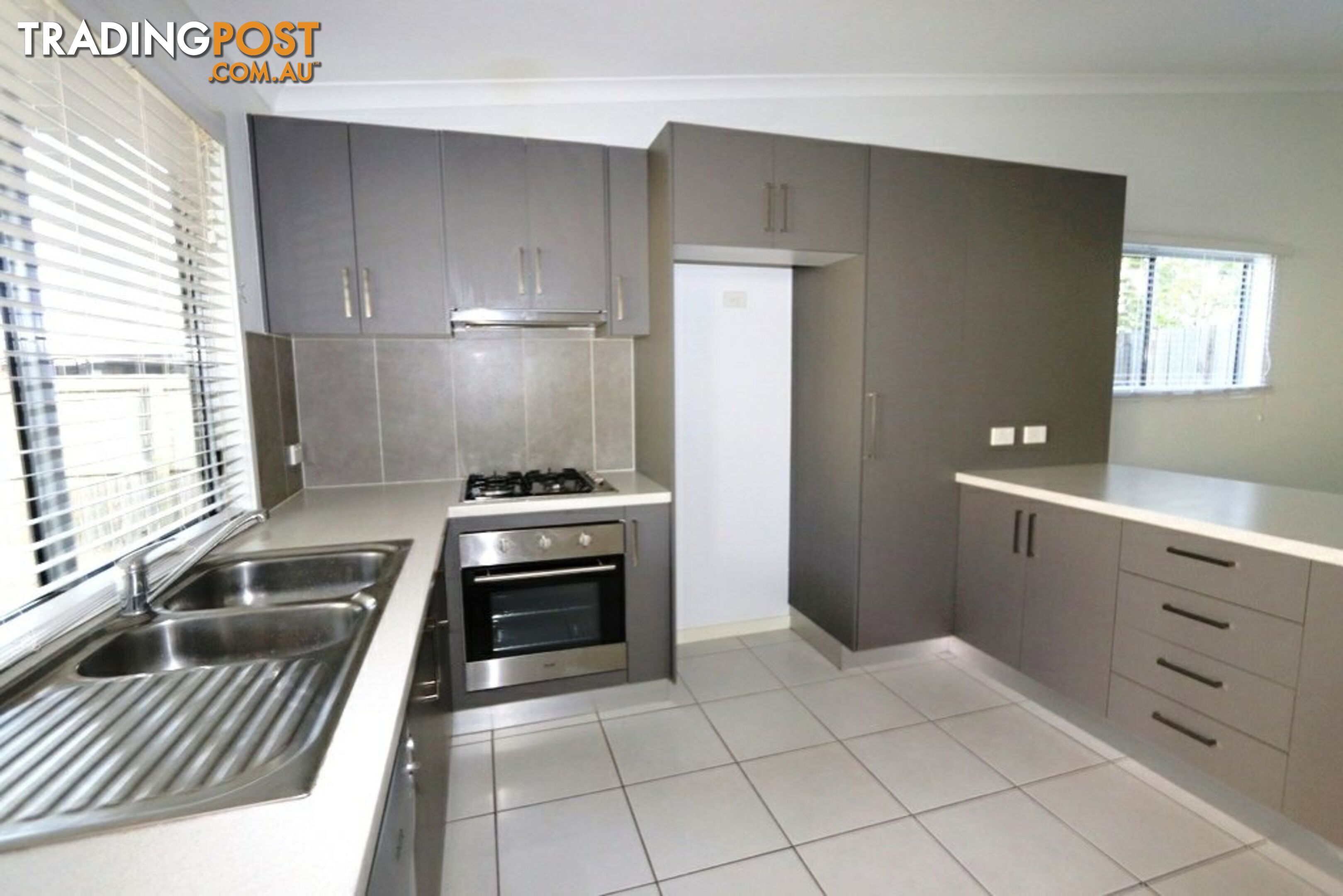 26/8 Hillcrest Street EMERALD QLD 4720