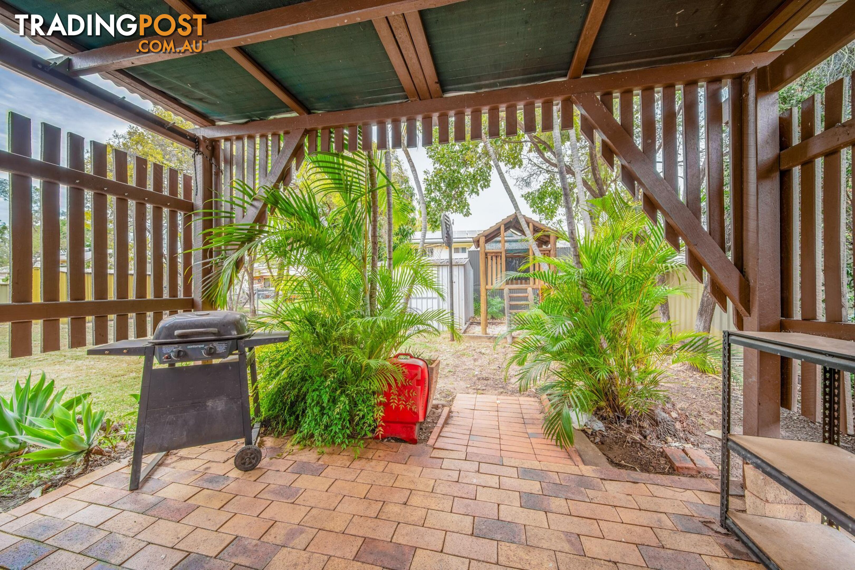 52 Park Avenue EMERALD QLD 4720