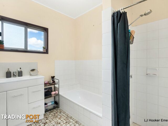 5 McLean Street CAPELLA QLD 4723