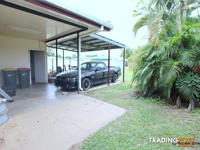 31 Church Lane EMERALD QLD 4720