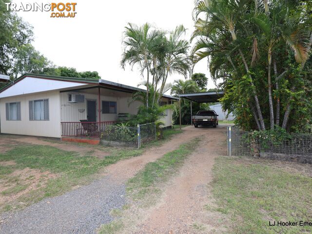 31 Church Lane EMERALD QLD 4720