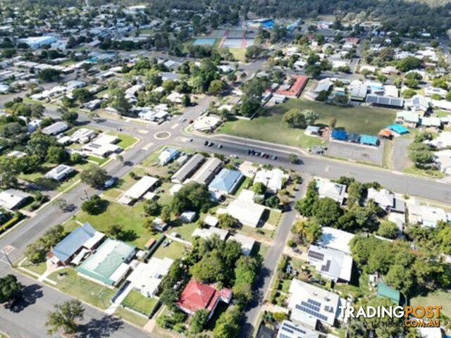 31 Church Lane EMERALD QLD 4720