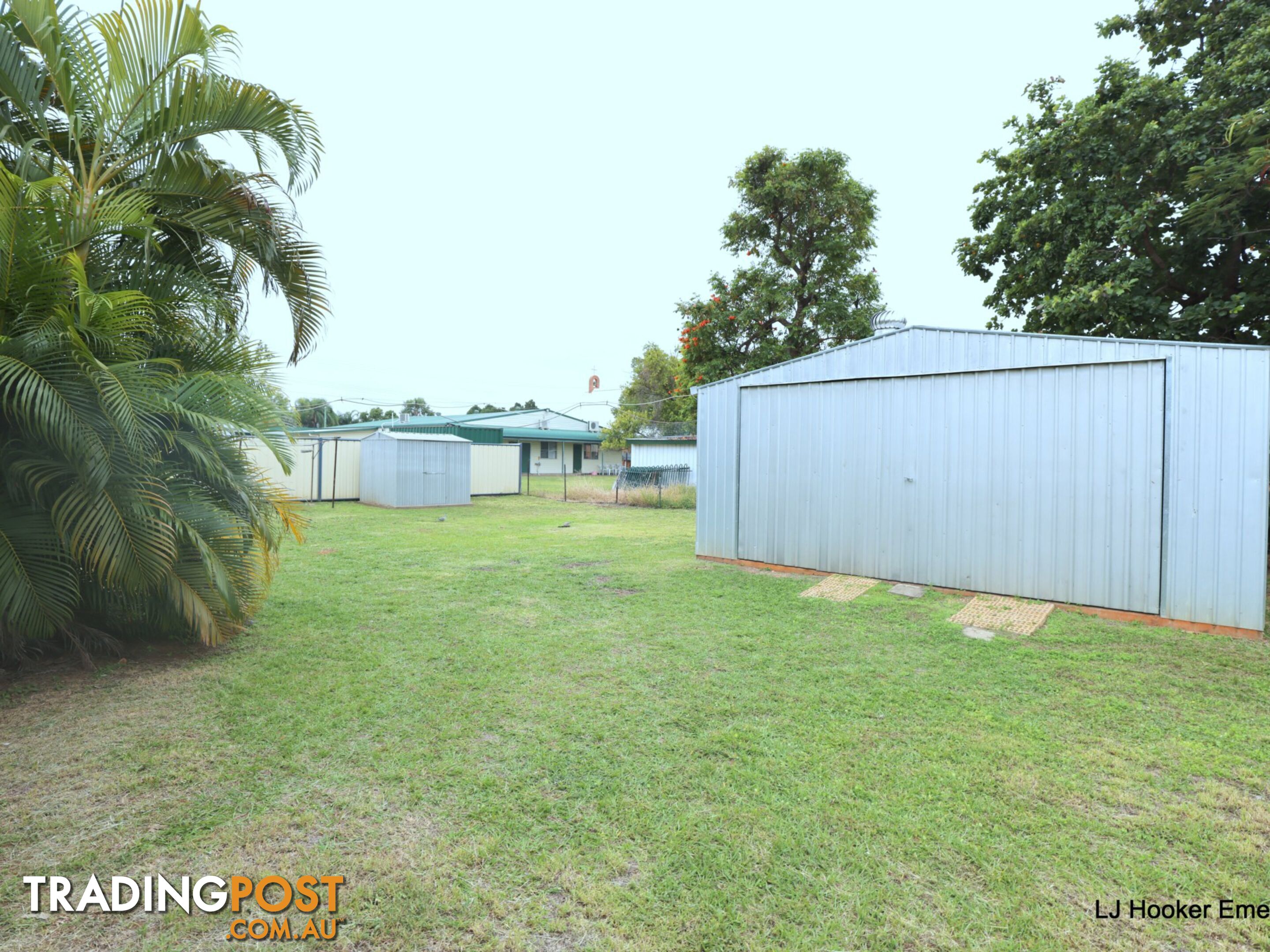 31 Church Lane EMERALD QLD 4720