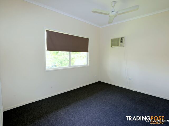 2 Eric Court EMERALD QLD 4720