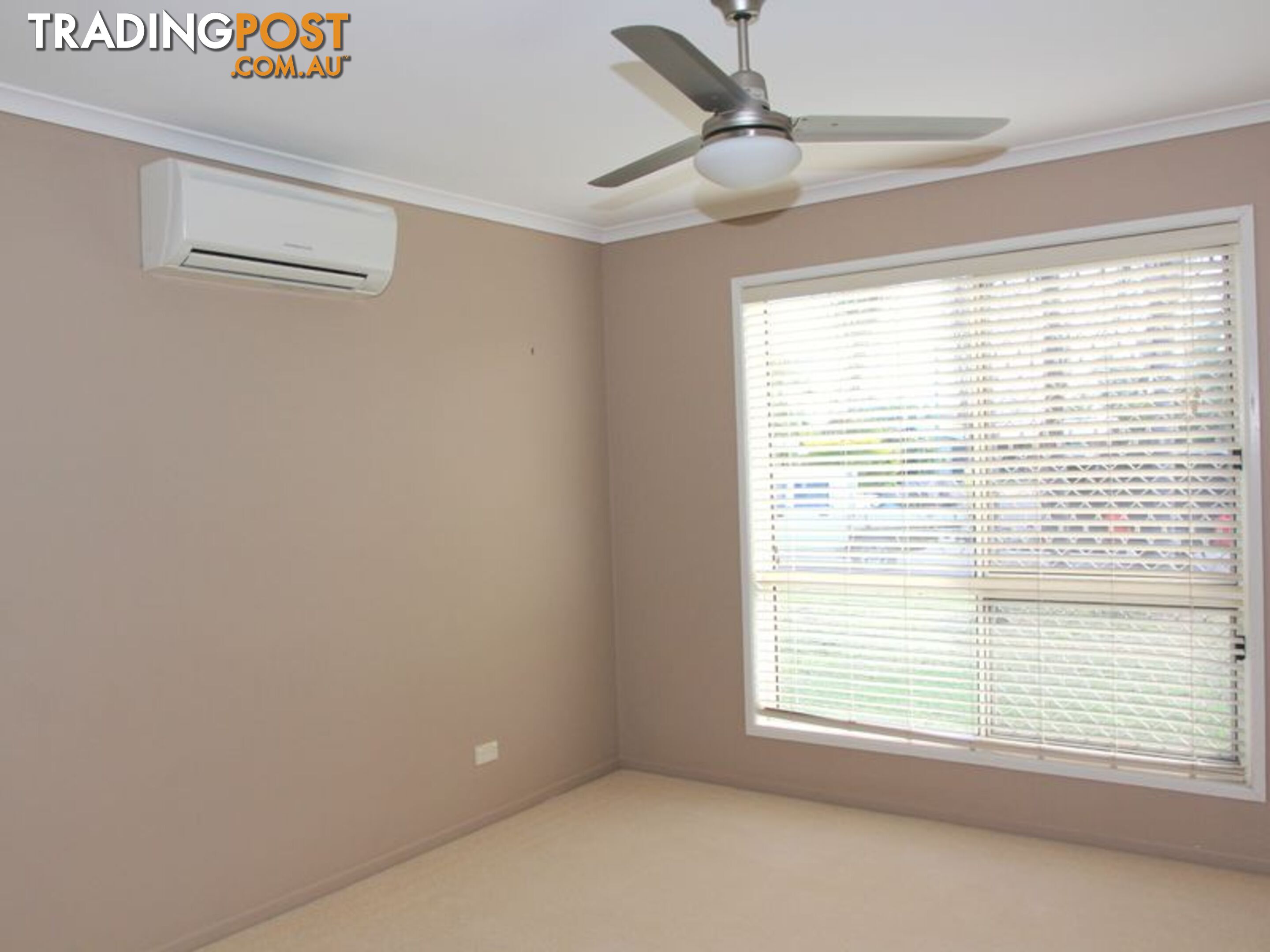 57 Staal Cr EMERALD QLD 4720