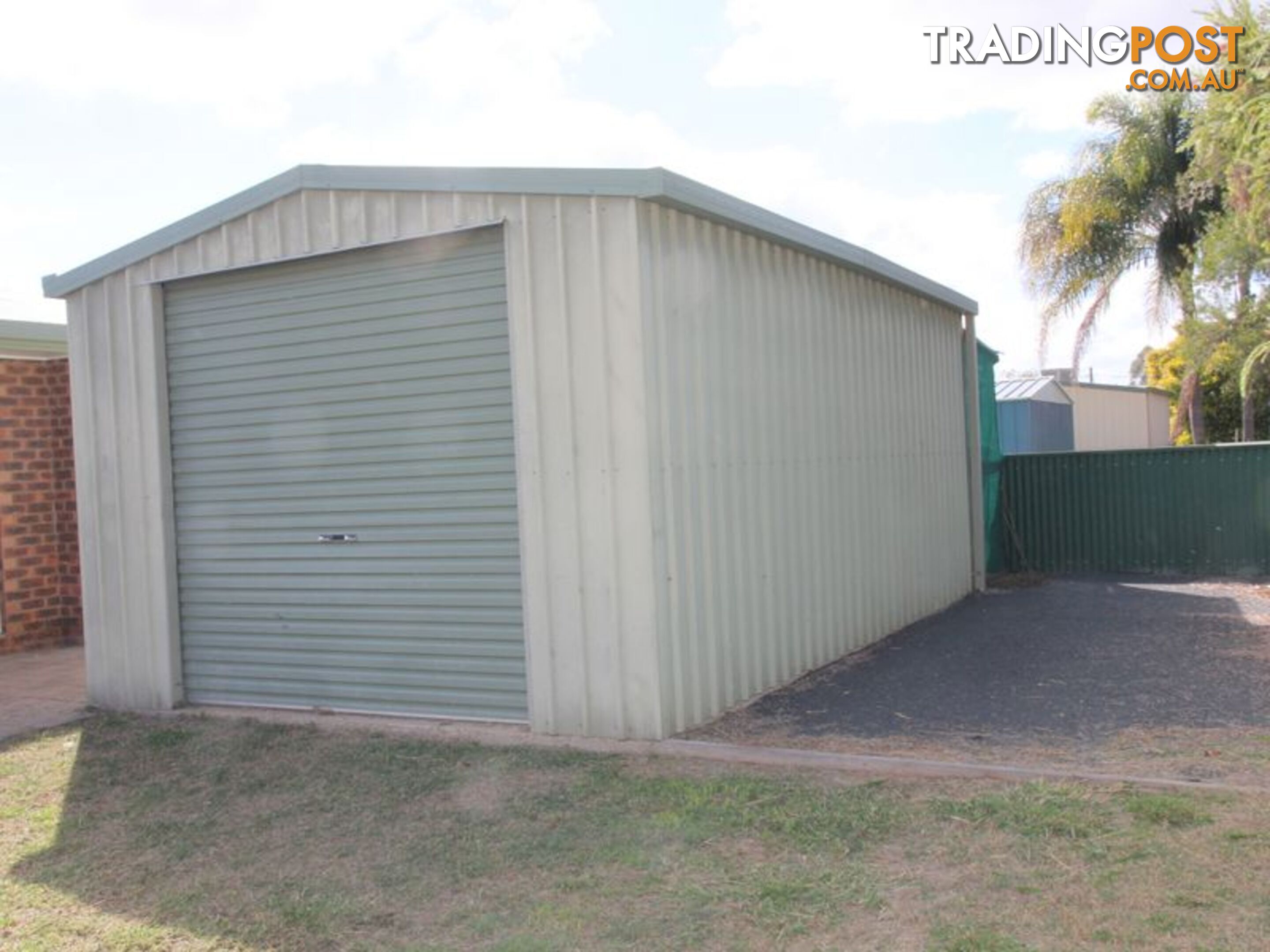 57 Staal Cr EMERALD QLD 4720