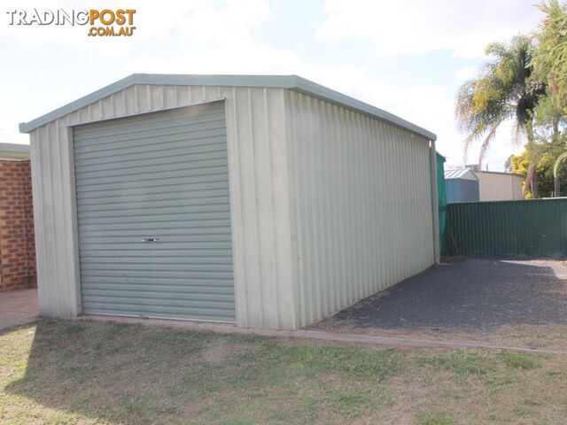 57 Staal Cr EMERALD QLD 4720