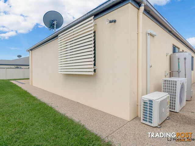 8 Haswell Street EMERALD QLD 4720