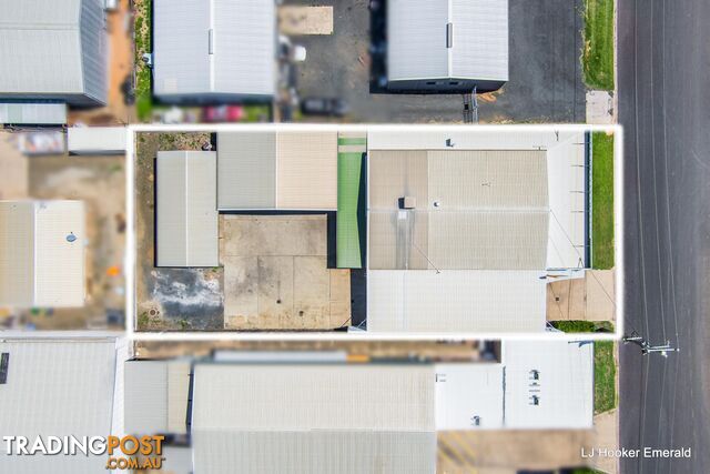 9 Glasson Street EMERALD QLD 4720 - photo 3 of 21