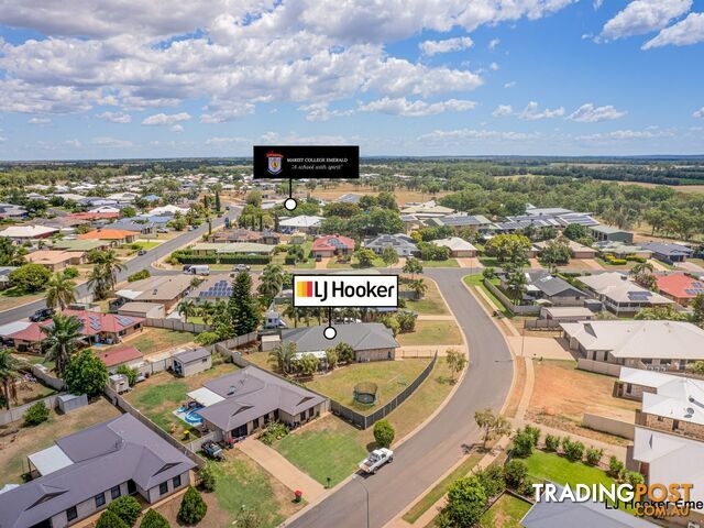 25 Berthun Street EMERALD QLD 4720