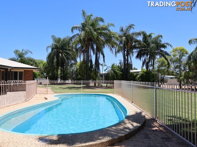 12 Cunningham Drive EMERALD QLD 4720