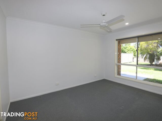 12 Cunningham Drive EMERALD QLD 4720