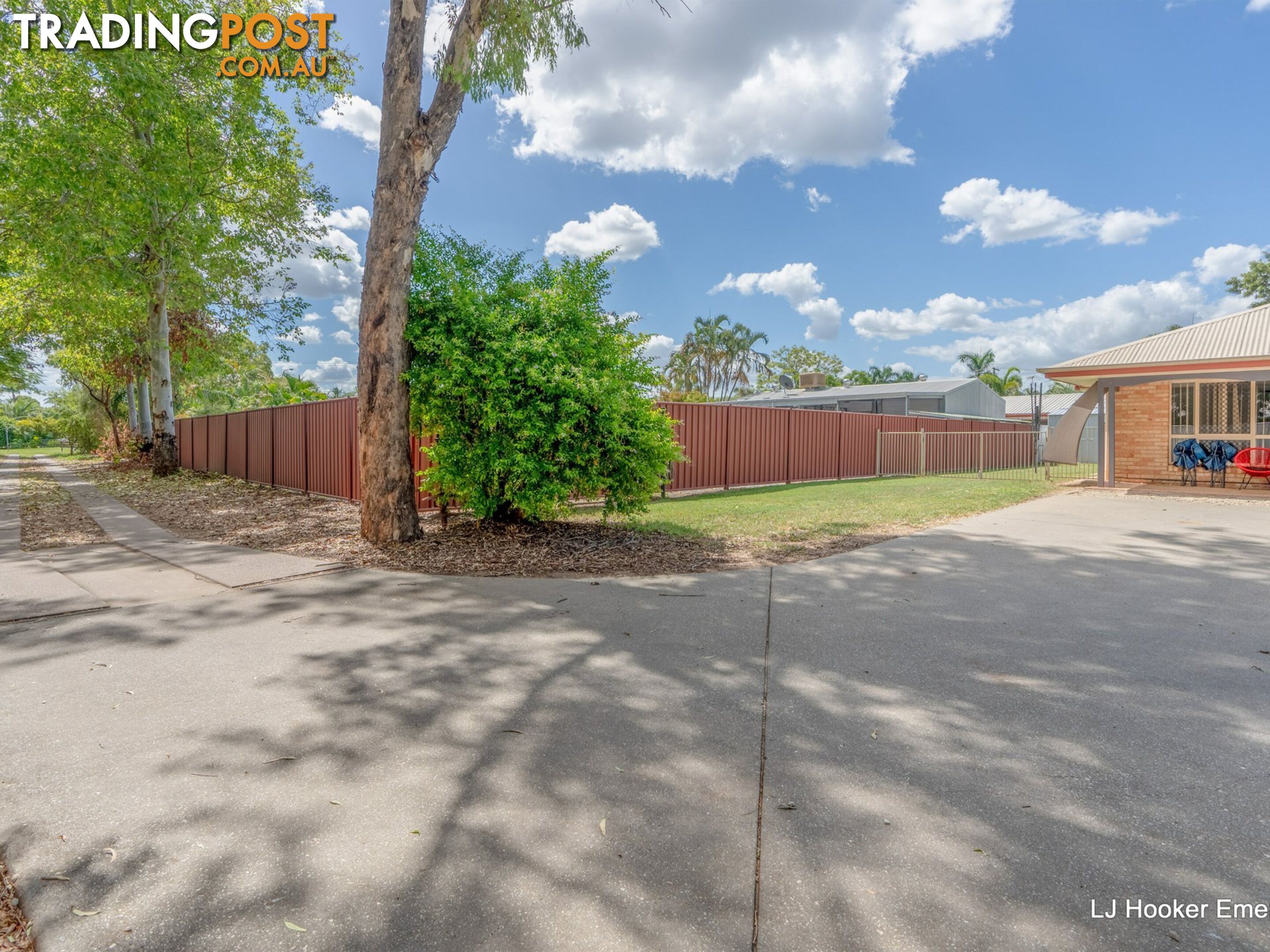 132B Opal St EMERALD QLD 4720