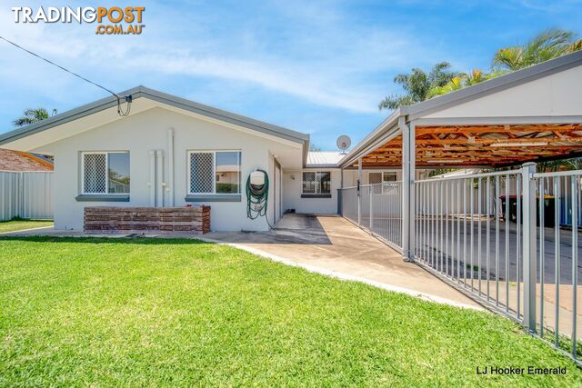 38 Barry Street EMERALD QLD 4720