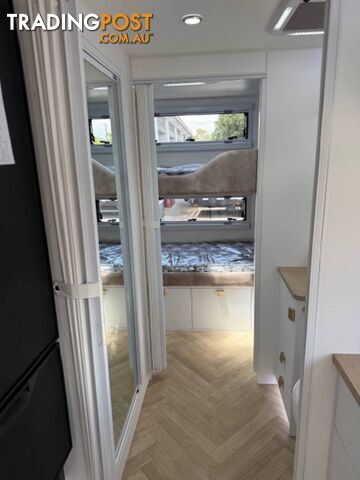 2025 Rembrandt Nightwatch Bunk - photo 5 of 20