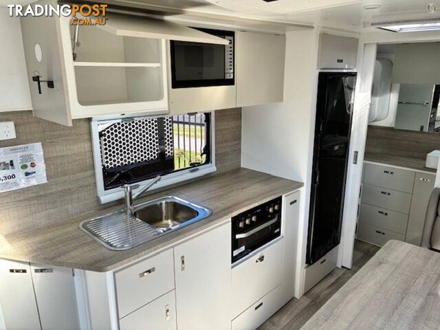 2025 Design Rv 17'4" Odyssey V1 Semi Off Road - photo 3 of 10