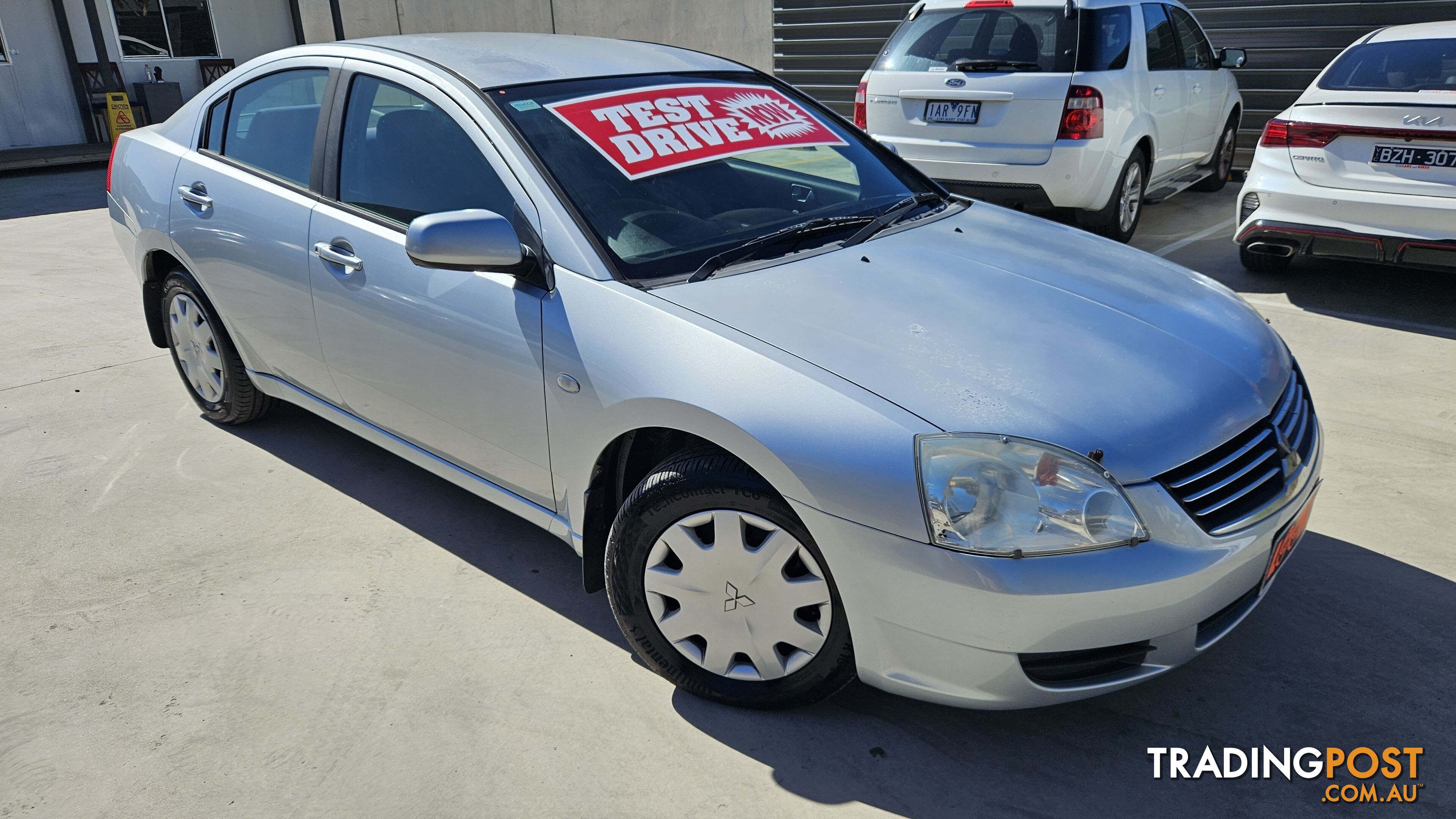 2006 Mitsubishi 380 DB UNSPECIFIED Sedan Automatic