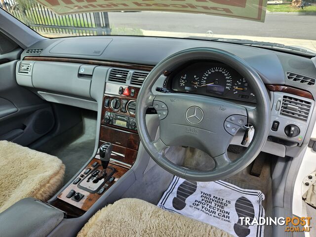 2001 MERCEDES-BENZ E200K ELEGANCE W210 4D SEDAN