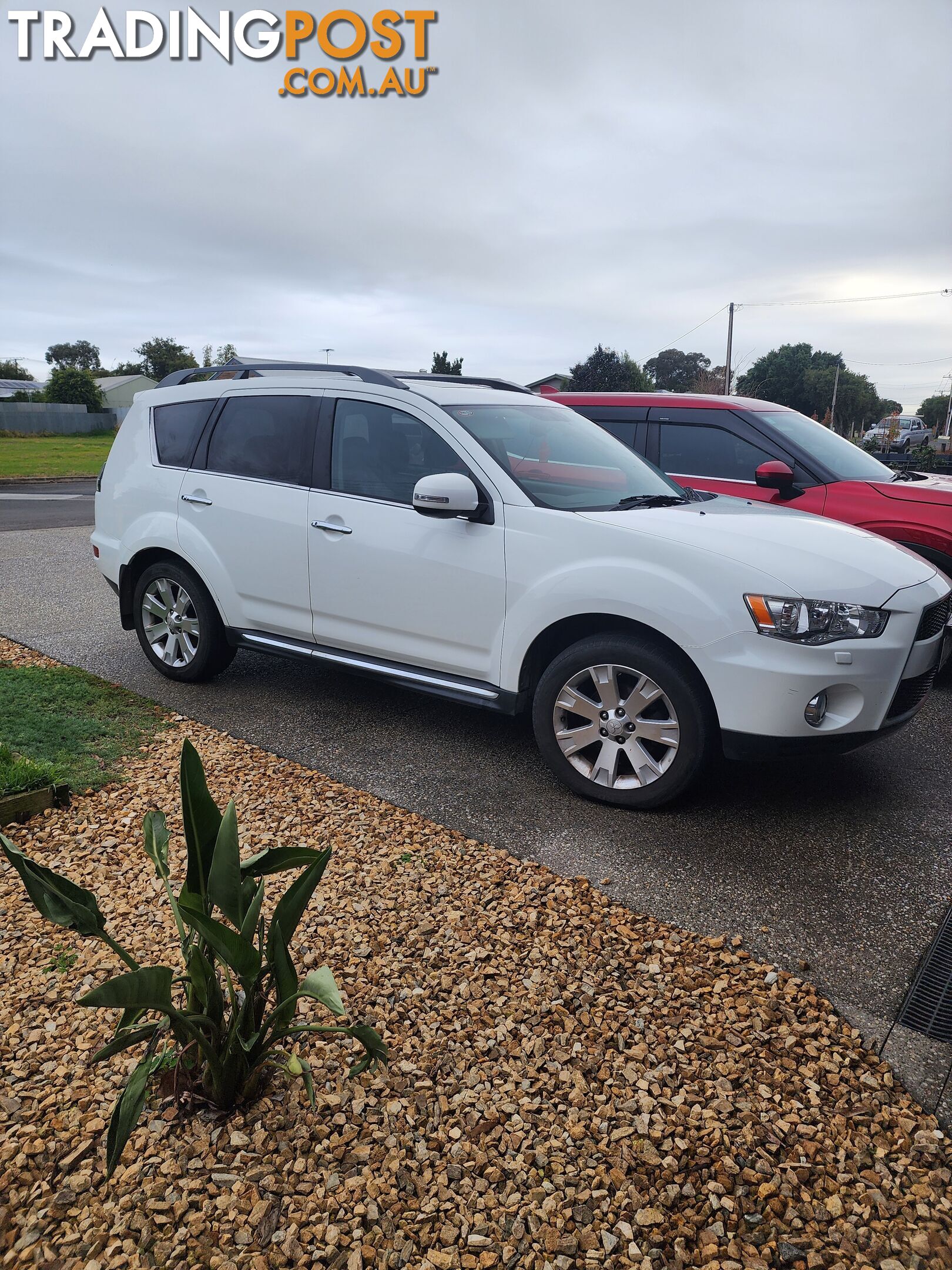 2012 Mitsubishi Outlander SUV Automatic 7 seats