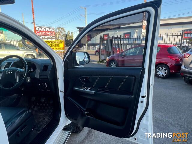 2014 TOYOTA HILUX SR5(4X4) KUN26RMY14 DUAL CAB P/UP