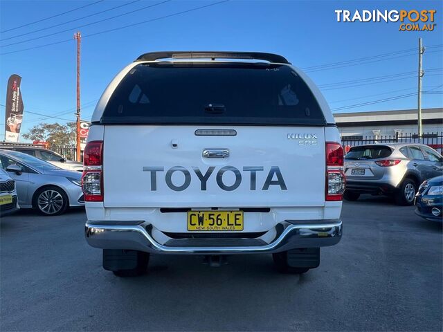 2014 TOYOTA HILUX SR5(4X4) KUN26RMY14 DUAL CAB P/UP